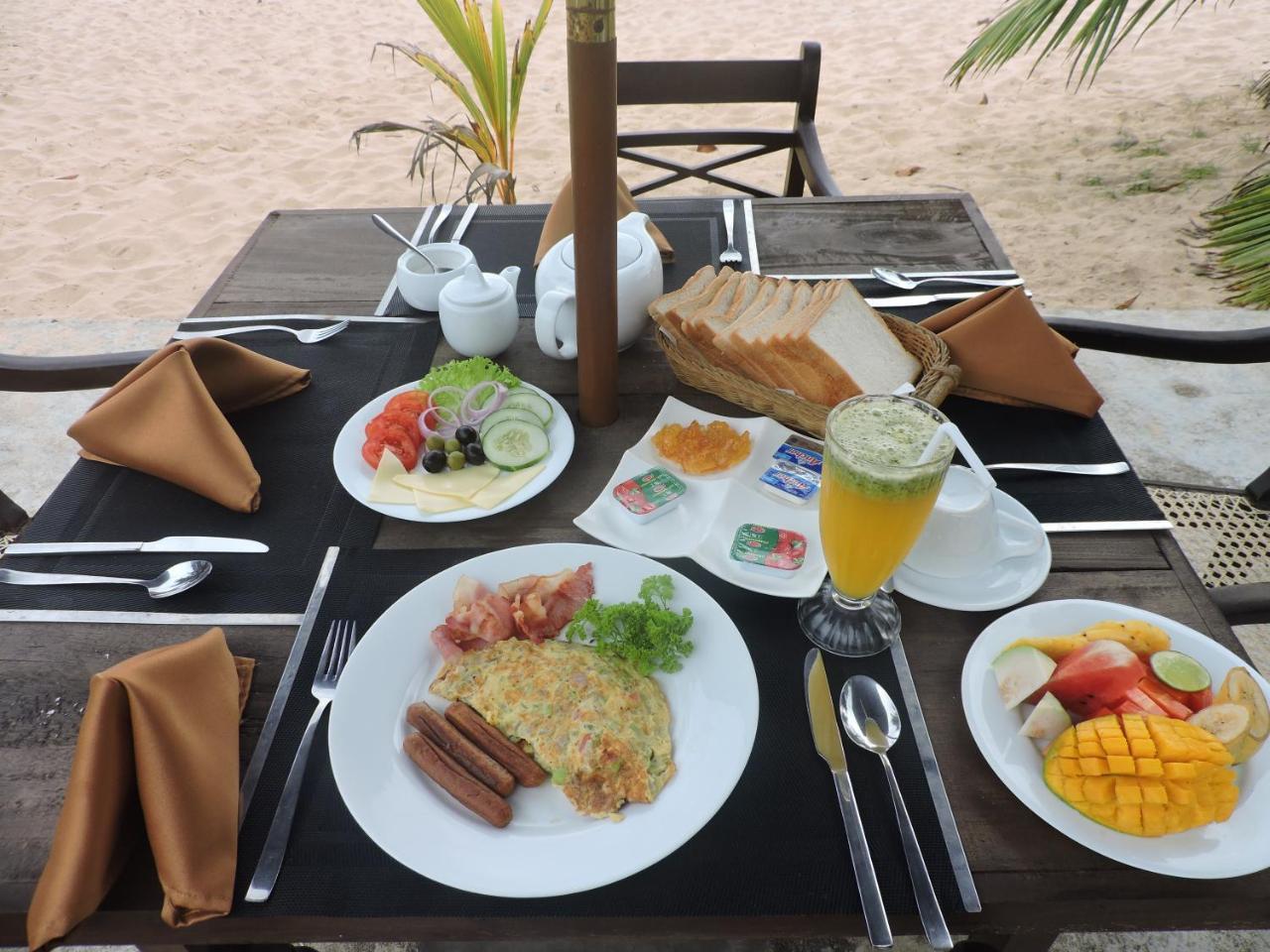 Amanda Beach Villas Унаватуна Экстерьер фото